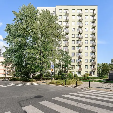 P&o Piwarskiego - Mokotów