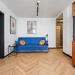 Apartment P&o Piwarskiego - Mokotow